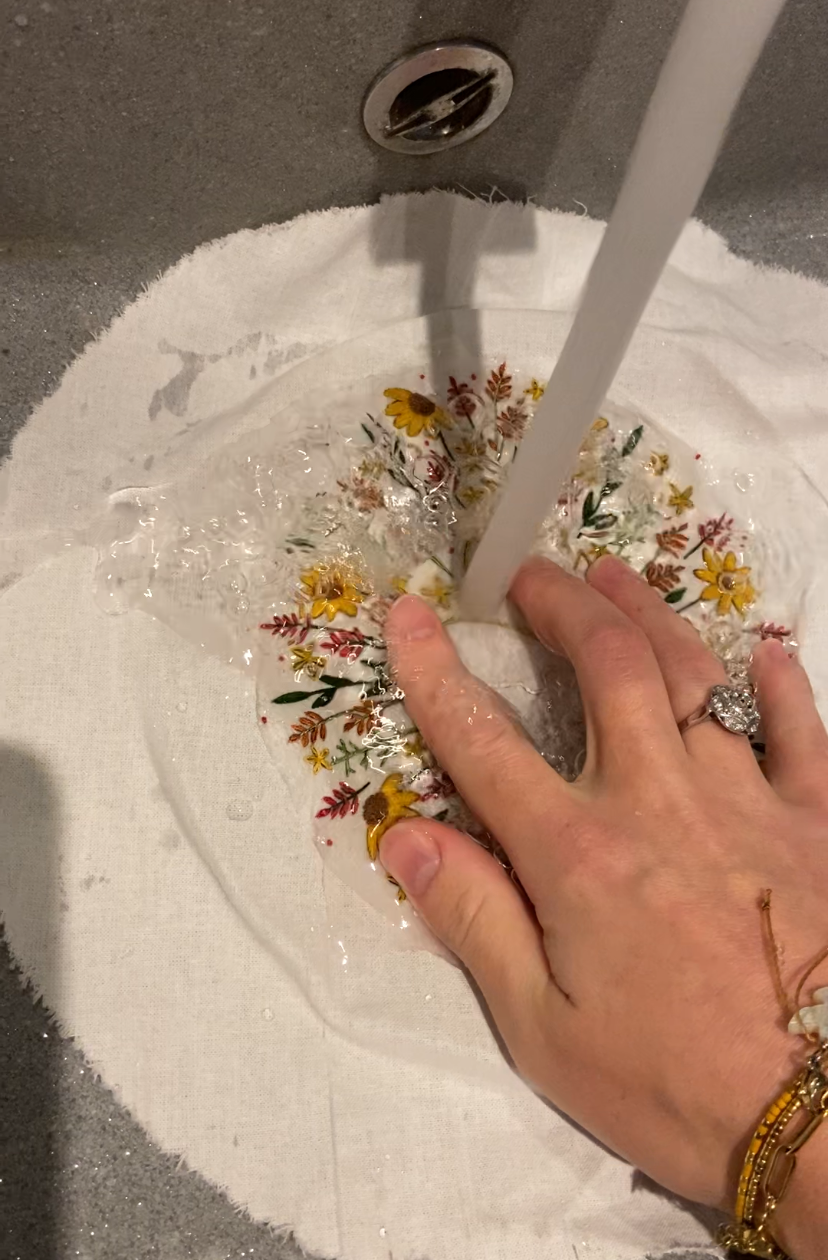 Autocollant soluble broderie - Le Coeur Eclatant