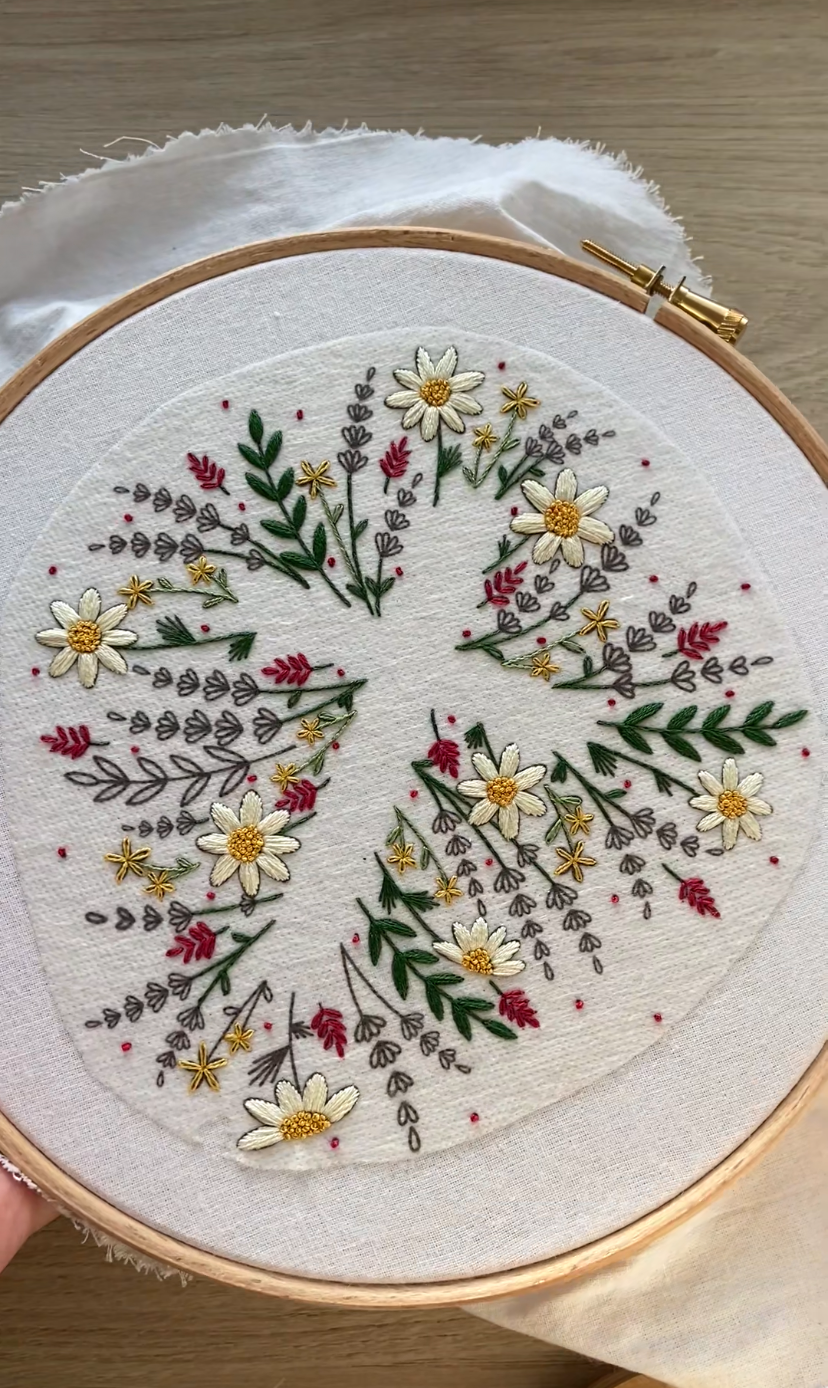 Kit de broderie - La Croix Hivernale
