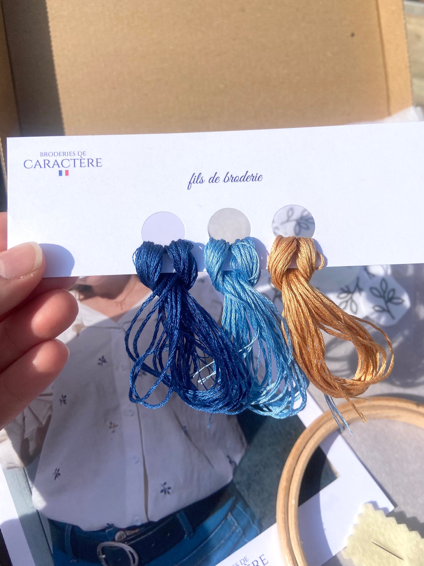 Kit de broderie pour vêtements - Jolis Feuillages