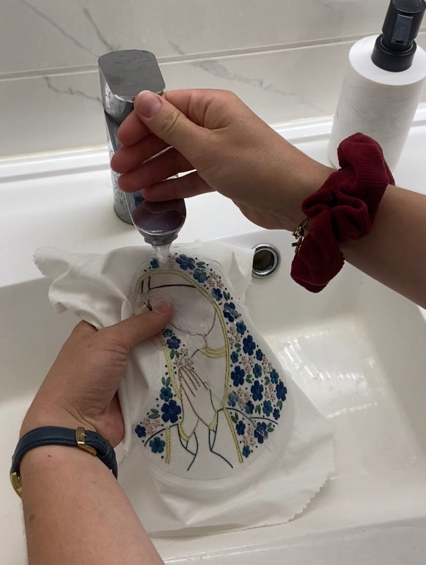 Autocollant soluble broderie - Notre Dame des Fleurs