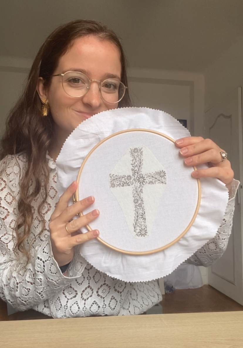 Kit de broderie - La Croix Hivernale